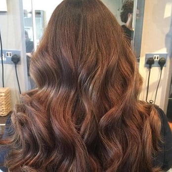 Clo&Flo at Bellissima - Hair Salons Near Me - London, XGL