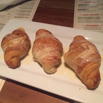 Cheddar's Scratch Kitchen - THE honey butter crossaints! The best thing on the menu! - American Near Me - Katy, Texas