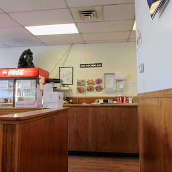 Cathay Express - canned beverages in a cooler / order and pick-up counter - Chinese Near Me - Sacramento, California