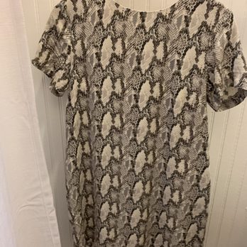 Pretty Please Boutique - Cute dress I bought! - Women's Clothing Near Me - Scottsdale, Arizona Pretty Please Boutique - Cute dress I bought! - Women's Clothing Near Me - Scottsdale, Arizona