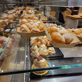 Rosetta Bakery - Sandwiches Near Me - East Rutherford, New Jersey