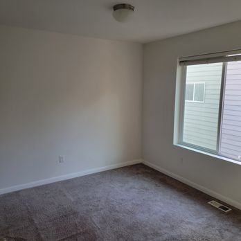 R-I Painting - Painters Near Me R-I Painting - Painters Near Me