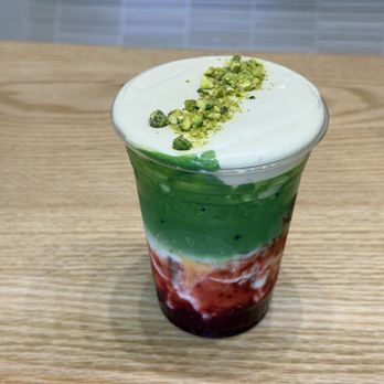 La La Bakeshop - Pistachio Cream Raspberry Matcha Latte - Bakeries Near Me - Toronto, Ontario La La Bakeshop - Pistachio Cream Raspberry Matcha Latte - Bakeries Near Me - Toronto, Ontario