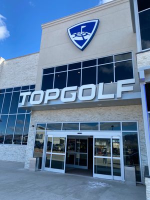 Topgolf by null