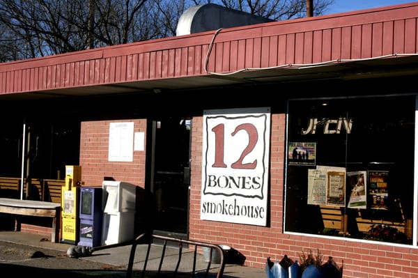 12 Bones Smokehouse RIVER by null