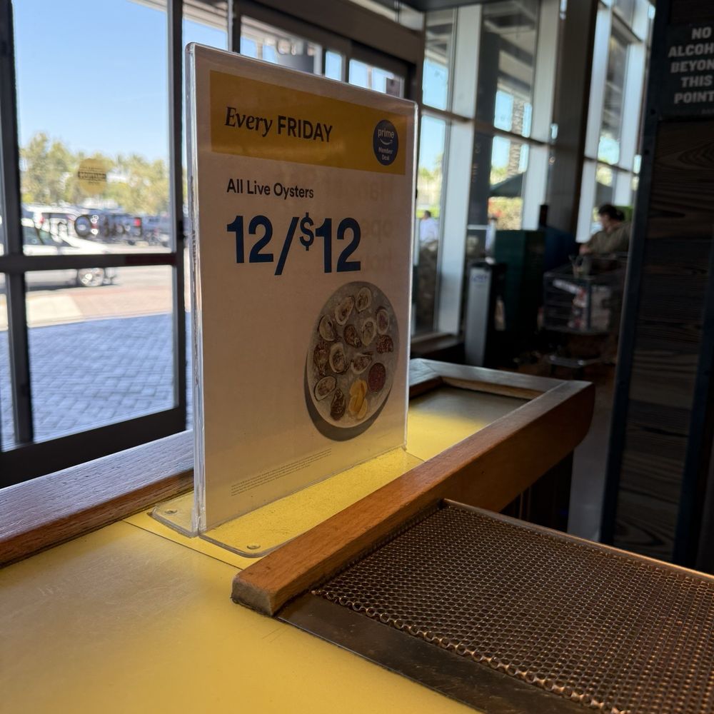 The Hangar Bar - They do oyster specials on Friday - New American Near Me - Tustin, California The Hangar Bar - They do oyster specials on Friday - New American Near Me - Tustin, California