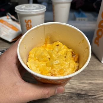 Popeyes Louisiana Kitchen - Large mac and cheese - Fast Food Near Me - Spanish Fork, Utah Popeyes Louisiana Kitchen - Large mac and cheese - Fast Food Near Me - Spanish Fork, Utah