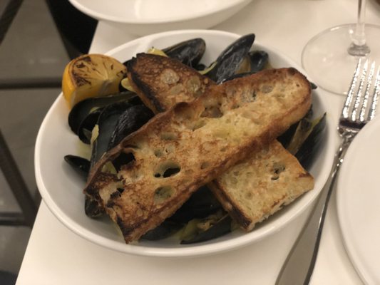 Mutiny in the Heights by null