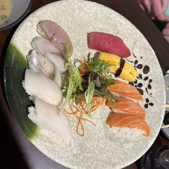 ZX Sushi - Misc nigiri (quality ok) - Sushi Bars Near Me - Milwaukee, Wisconsin ZX Sushi - Misc nigiri (quality ok) - Sushi Bars Near Me - Milwaukee, Wisconsin