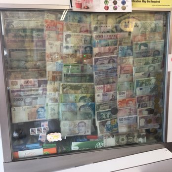 Michelle's Donuts - Her foreign bank notes collection - Donuts Near Me - Los Angeles, California