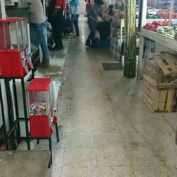Mercado Vista Hermosa - Pasiilos mercaderos