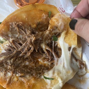 Birria Rojas - Wooowwww yes quesabirria - Food Trucks Near Me - San Jose, California
