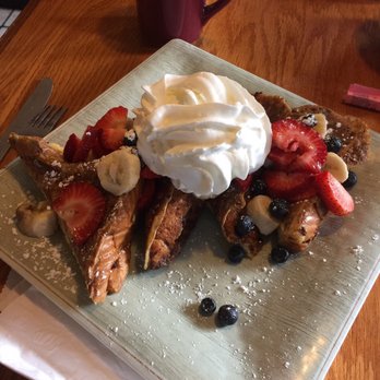 Giovanni's Cafe & Pizzeria - Bavarian stuffed French Toast with Fresh Blueberries, Strawberries and Bananas - Italian Near Me - Boyertown, Pennsylvania Giovanni's Cafe & Pizzeria - Bavarian stuffed French Toast with Fresh Blueberries, Strawberries and Bananas - Italian Near Me - Boyertown, Pennsylvania