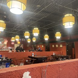 Spacious eating area Spacious eating area