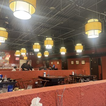 A Tasty Hot Pot - Spacious eating area - Hot Pot Near Me - Aurora, Illinois A Tasty Hot Pot - Spacious eating area - Hot Pot Near Me - Aurora, Illinois