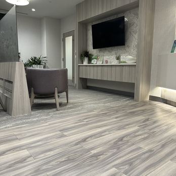 Fairfax Radiology Centers - Lobby (waiting area) - Diagnostic Imaging Near Me - Lansdowne, Virginia Fairfax Radiology Centers - Lobby (waiting area) - Diagnostic Imaging Near Me - Lansdowne, Virginia