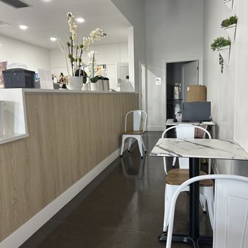 Oh My Swee-Tea - Some seating and bathroom - Desserts Near Me - Brooklyn Park, Minnesota Oh My Swee-Tea - Some seating and bathroom - Desserts Near Me - Brooklyn Park, Minnesota