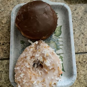 Ruby Donut - Boston cream and vanilla toasted coconut - Donuts Near Me - Lunenburg, Massachusetts Ruby Donut - Boston cream and vanilla toasted coconut - Donuts Near Me - Lunenburg, Massachusetts