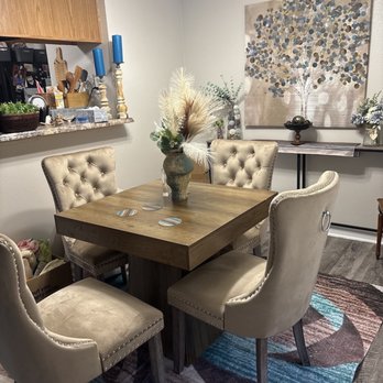 Peace By Piece Home Services - Dining room after - Home Organization Near Me