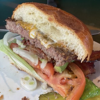 Mrs. Olson's Coffee Hut - See the oozy cheese, delicious bun, great tomato, lettuce, onion, bacon, pickles - American Near Me - Oxnard, California Mrs. Olson's Coffee Hut - See the oozy cheese, delicious bun, great tomato, lettuce, onion, bacon, pickles - American Near Me - Oxnard, California