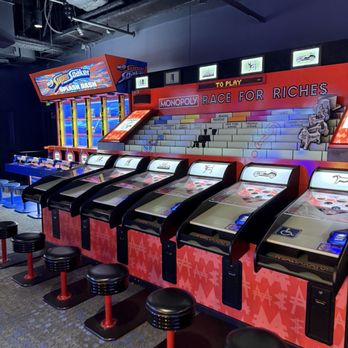 The Game Room - Arcades Near Me - East Rutherford, New Jersey