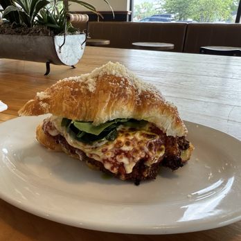 Doro Marketplace - Chicken Parm Sandwich - Bakeries Near Me - Wethersfield, Connecticut