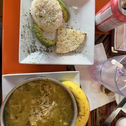 El Rinconcito Paisa 3 - Y el aguacate?
