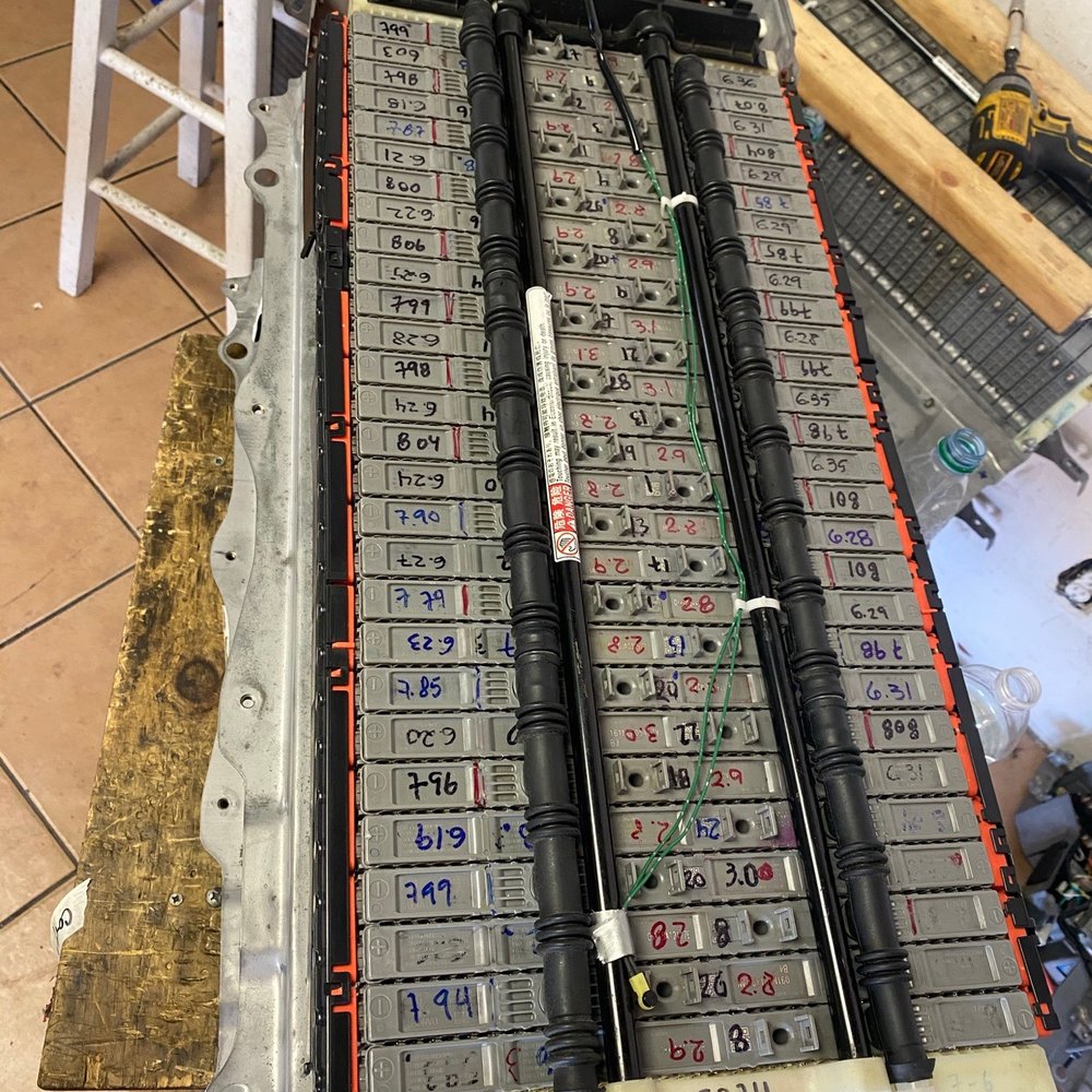 Electric City - My bad battery that he "swapped" for a new but just put my old battery back in. SCAM! - Auto Repair Near Me - Stanton, California Electric City - My bad battery that he "swapped" for a new but just put my old battery back in. SCAM! - Auto Repair Near Me - Stanton, California