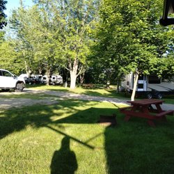 Bethel Outdoor Adventure and Campground - Just some of the beautiful maple trees in the park.