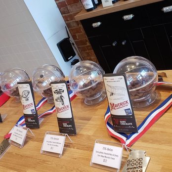 Maverick Chocolate Co - Samples of yummy chocolates - Chocolatiers & Shops Near Me - Cincinnati, Ohio