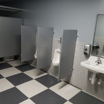 Elevate Trampoline Park - Restroom was clean - Trampoline Parks Near Me - Peoria, Illinois