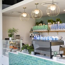 Bluestone Lane Cafe - Bergen Town Center