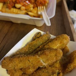 Empire King - Boneless wings & Fried Zucchini