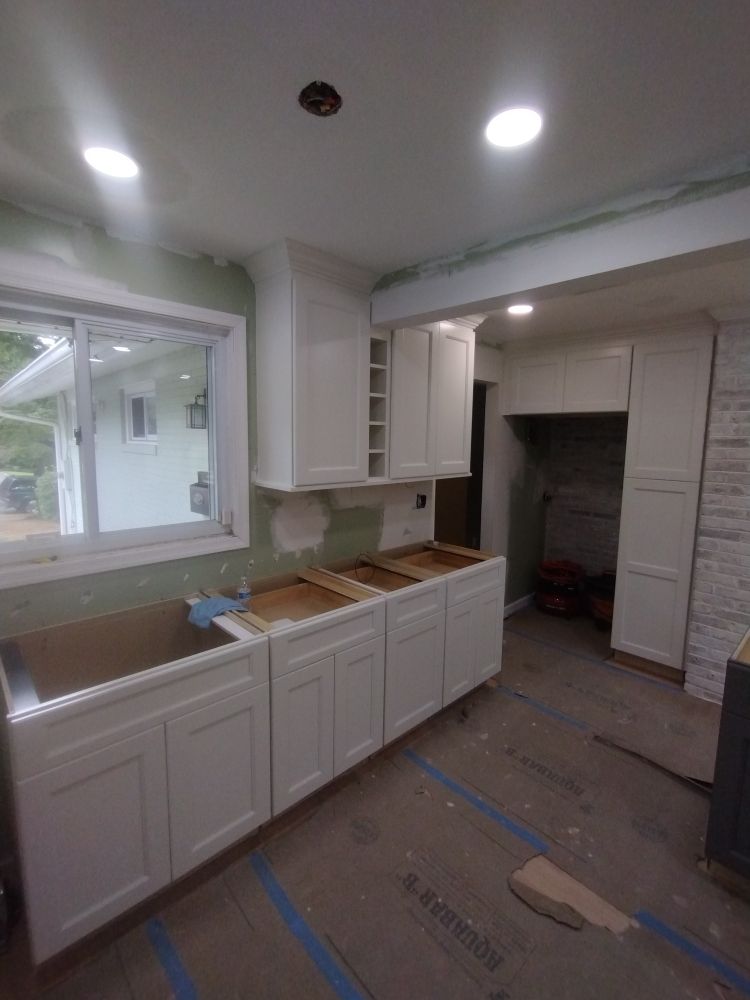 Slide of Dani Handyman Remodeling Service