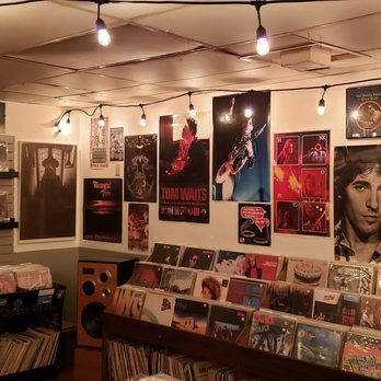 Rain Dog Records - Vinyl Records Near Me - Petaluma, California Rain Dog Records - Vinyl Records Near Me - Petaluma, California
