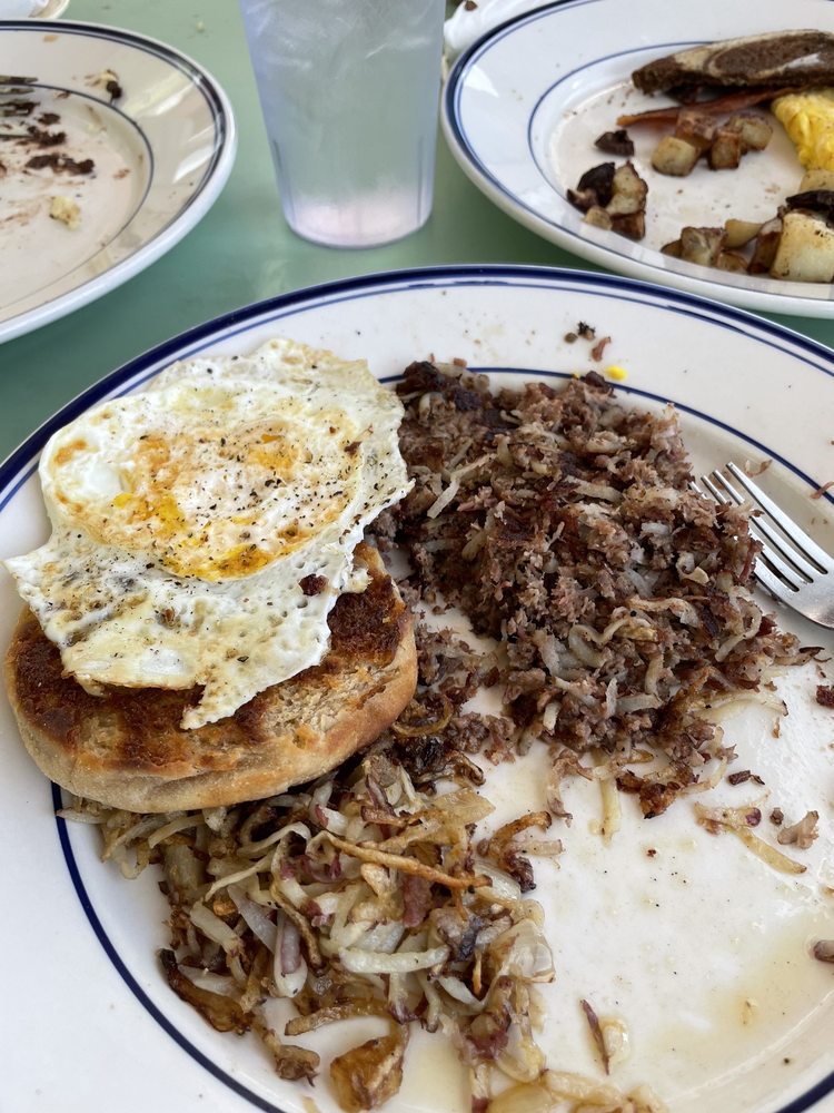 MARVINS CORNER LUNCH 10 Reviews 133 Lamartine St, Worcester