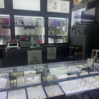 Betzy's Jewelry - Many selections of beautiful gold and silver jewelry available for men, women and younger. - Jewelry Repair Near Me - Indio, California Betzy's Jewelry - Many selections of beautiful gold and silver jewelry available for men, women and younger. - Jewelry Repair Near Me - Indio, California