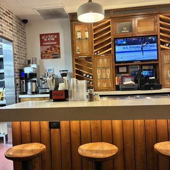 Avenue Pizzeria - Pizza Near Me - Downey, California Avenue Pizzeria - Pizza Near Me - Downey, California