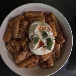 Vodka Burrata Pasta with Chicken Vodka Burrata Pasta with Chicken