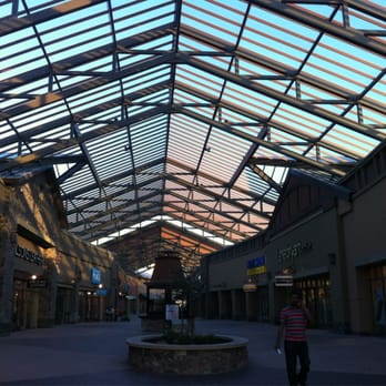 Outlets at Traverse Mountain - Outlets at dusk - Outlet Stores Near Me - Lehi, Utah Outlets at Traverse Mountain - Outlets at dusk - Outlet Stores Near Me - Lehi, Utah