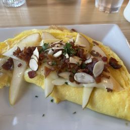 The Pear omelette The Pear omelette