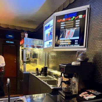 Los Feliz 3 - Cinema Near Me - Los Angeles, California