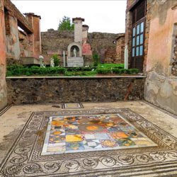 Pompeii Bros Tours - Decorations of a Roman Villa of Pompeii