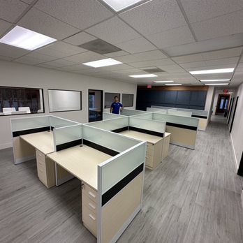 Ark Moving Co - Office moving with assembling the office furniture - Movers Near Me - Irvine, California Ark Moving Co - Office moving with assembling the office furniture - Movers Near Me - Irvine, California