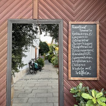 Wirtshaus im Hofgassl - Entry - Restaurants Near Me - Rust, 1