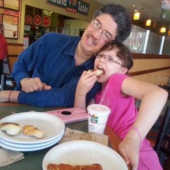 Round Table Pizza - Yum - Pizza Near Me - Las Vegas, Nevada Round Table Pizza - Yum - Pizza Near Me - Las Vegas, Nevada