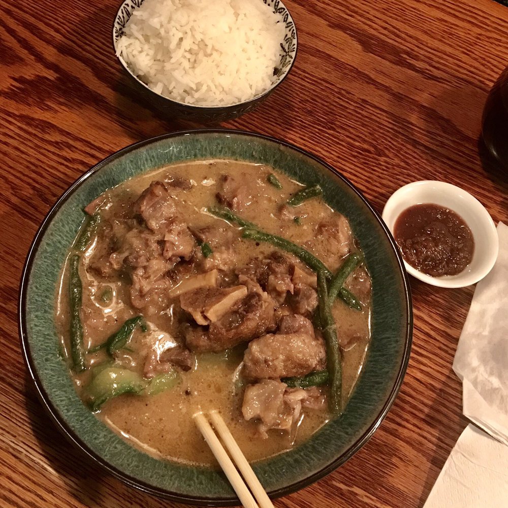 Karenderya - Oxtails and rice! - Filipino Near Me - Nyack, New York Karenderya - Oxtails and rice! - Filipino Near Me - Nyack, New York