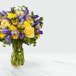 This is what I ordered from FTD--No comparison!
