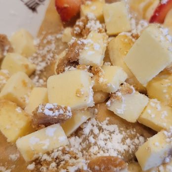 Cafe Bench - Cheesecake Crepes with strawberries & bananas - Cafes Near Me - Flushing, New York Cafe Bench - Cheesecake Crepes with strawberries & bananas - Cafes Near Me - Flushing, New York