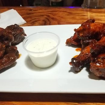 Duckanoo Grill - Jerk and house sauce wings - Cocktail Bars Near Me - Stone Mountain, Georgia